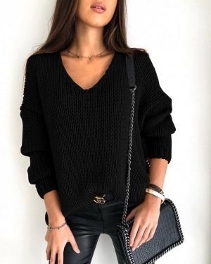 Дамски пуловер черен  00888