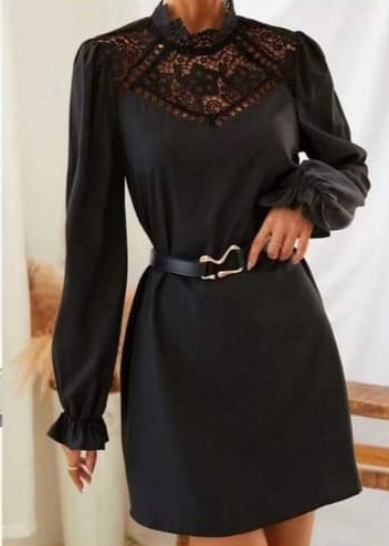 Дамска рокля с дантела 1140 черна