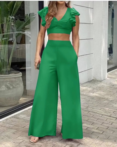 Дамски едноцветен комплект панталон и топ 6390 зелен