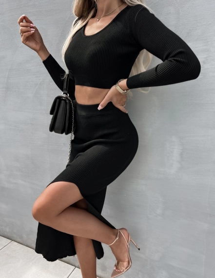 Дамски комплект пола и блуза 6768 черен