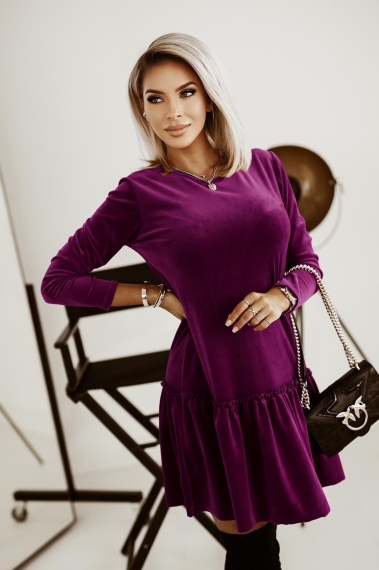 Дамска едноцветна плюшена рокля 6931 виолетов