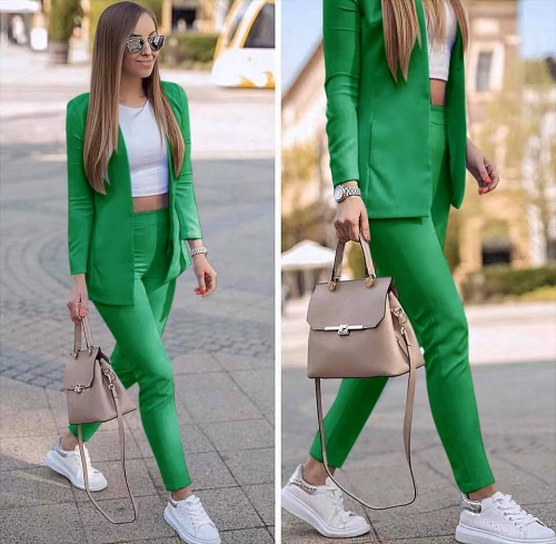 Дамски комплект сако и панталон 5008 зелен