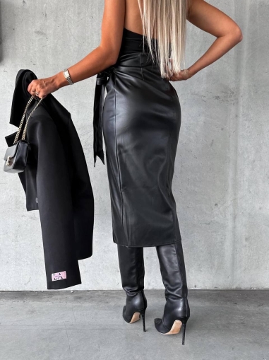 Дамска кожена пола с висока талия A1327 черен