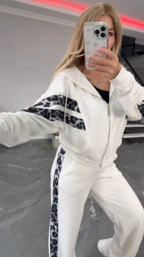 rochie de dama cu fanta 2396