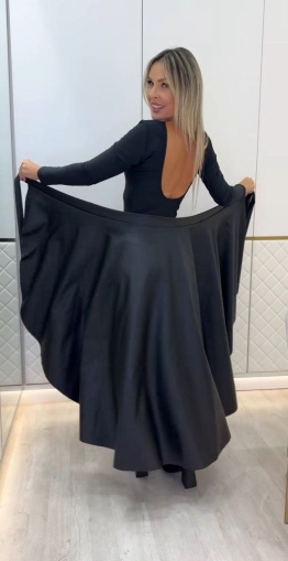 дамска пола еко кожа с колан на талията J71349