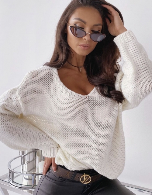 Дамски пуловер бял 00888
