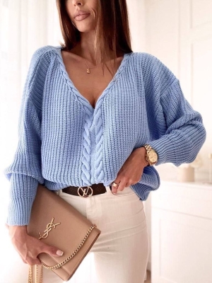 Дамски пуловер с ефектна плетка 1517 светло син