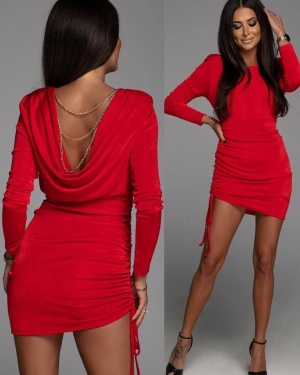 Дамска плюшена  рокля с акцент на гърба A1462 червен