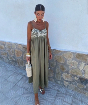 rochie de dama cu fanta 2396