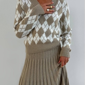 дамски комплект трико N001 кафяв