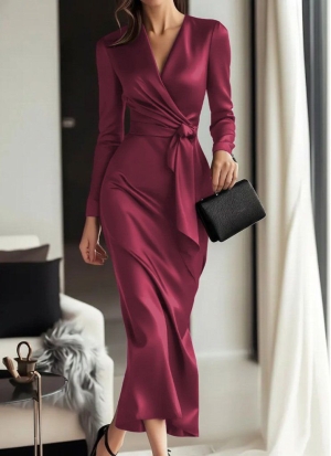 дамска рокля дълга сатен и колан J4646 бордо