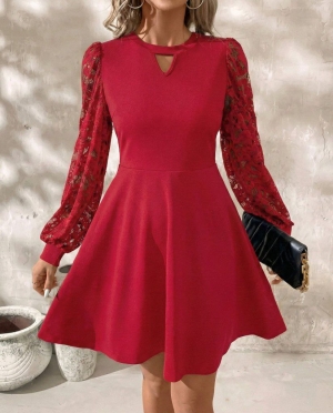 дамска рокля с тюл ръкави  J71372 червен