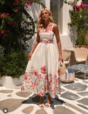 дамска рокля креп с  шарки AS7915