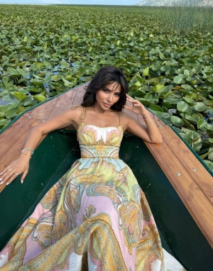 rochie de dama cu fanta 2396